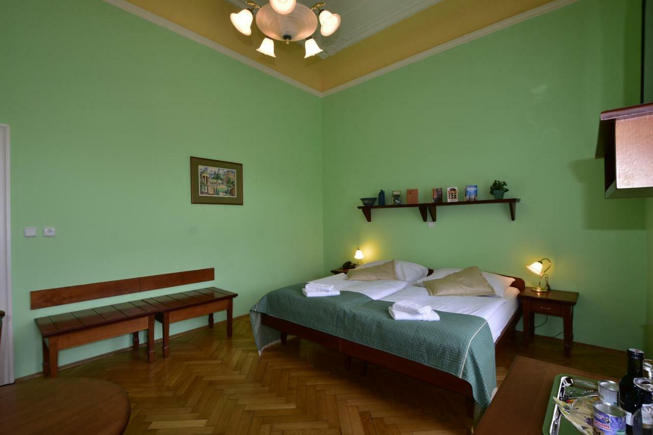 Sant Georg Garni Hotel Marianske Lazne Exterior photo